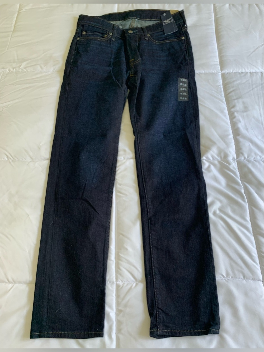 New with tags Abercrombie and Fitch womens skinny jeans size 29x30